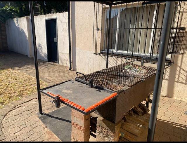 4 BEDROOM HOUSE FOR SALE IN PRIMROSE